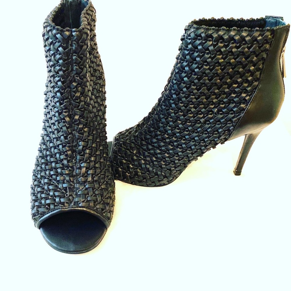Women heel